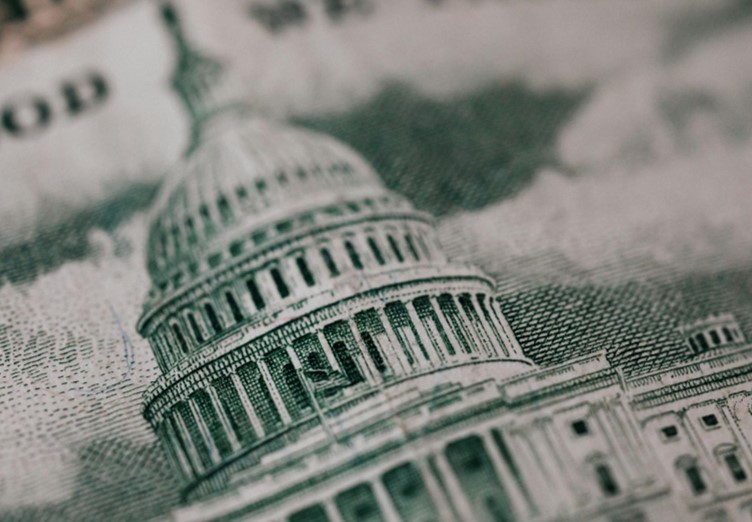 Market Shifts: Dollar Rallies, Pound Falters, and Euro Struggles